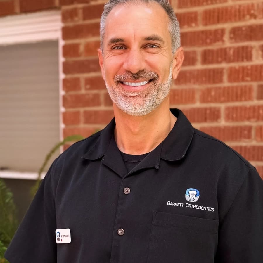 Dr. Brett Garrett, Orthodontist.